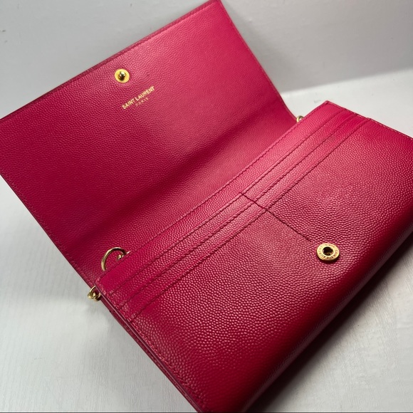 Saint Laurent Monogram WOC - Picture 5 of 14